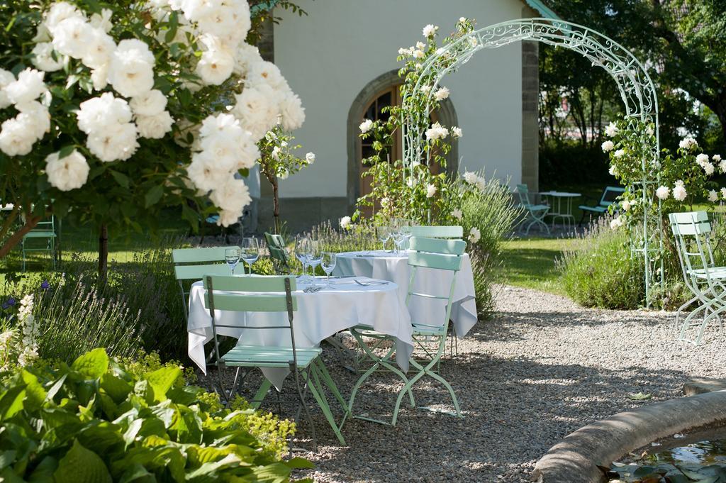 Schloss Ueberstorf - Tafeln, Tagen, Traeumen Экстерьер фото