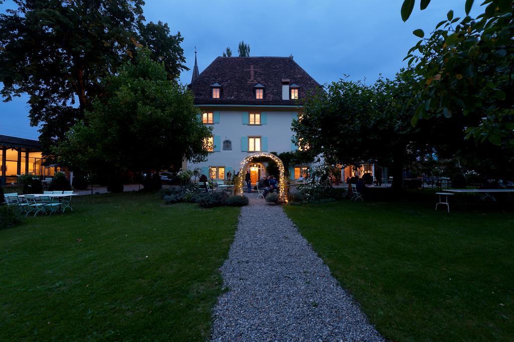 Schloss Ueberstorf - Tafeln, Tagen, Traeumen Экстерьер фото