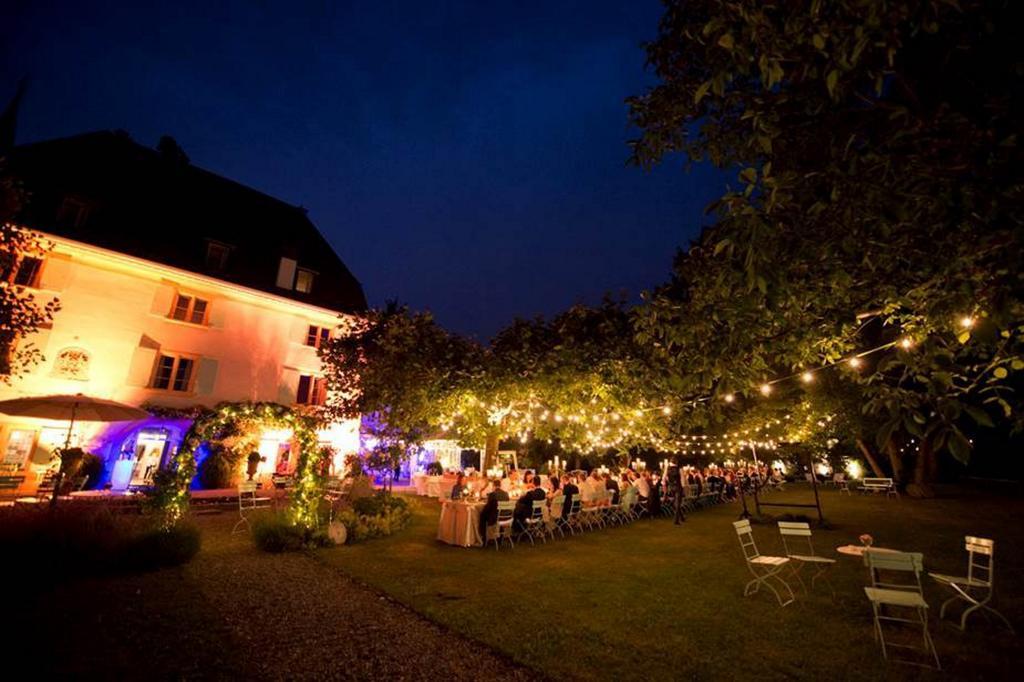 Schloss Ueberstorf - Tafeln, Tagen, Traeumen Экстерьер фото